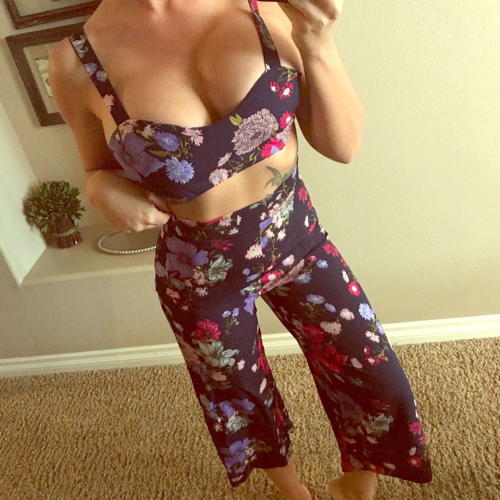 Two piece floral set